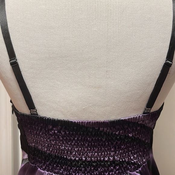 #548 EUC Venus Cocktail Dress - Picture 5 of 7